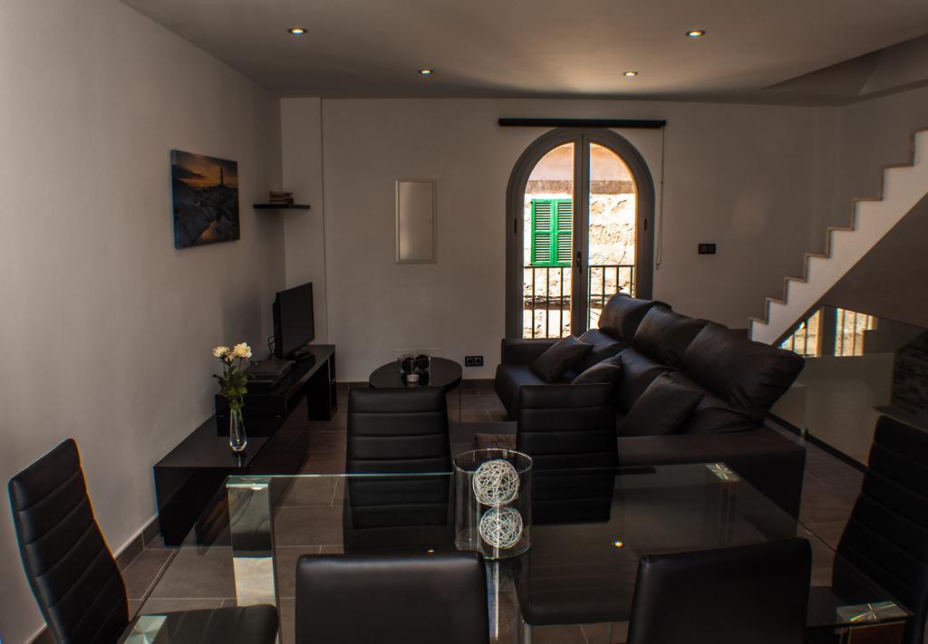 Townhouse Calvari By Homevillas360 Pollença Chambre photo